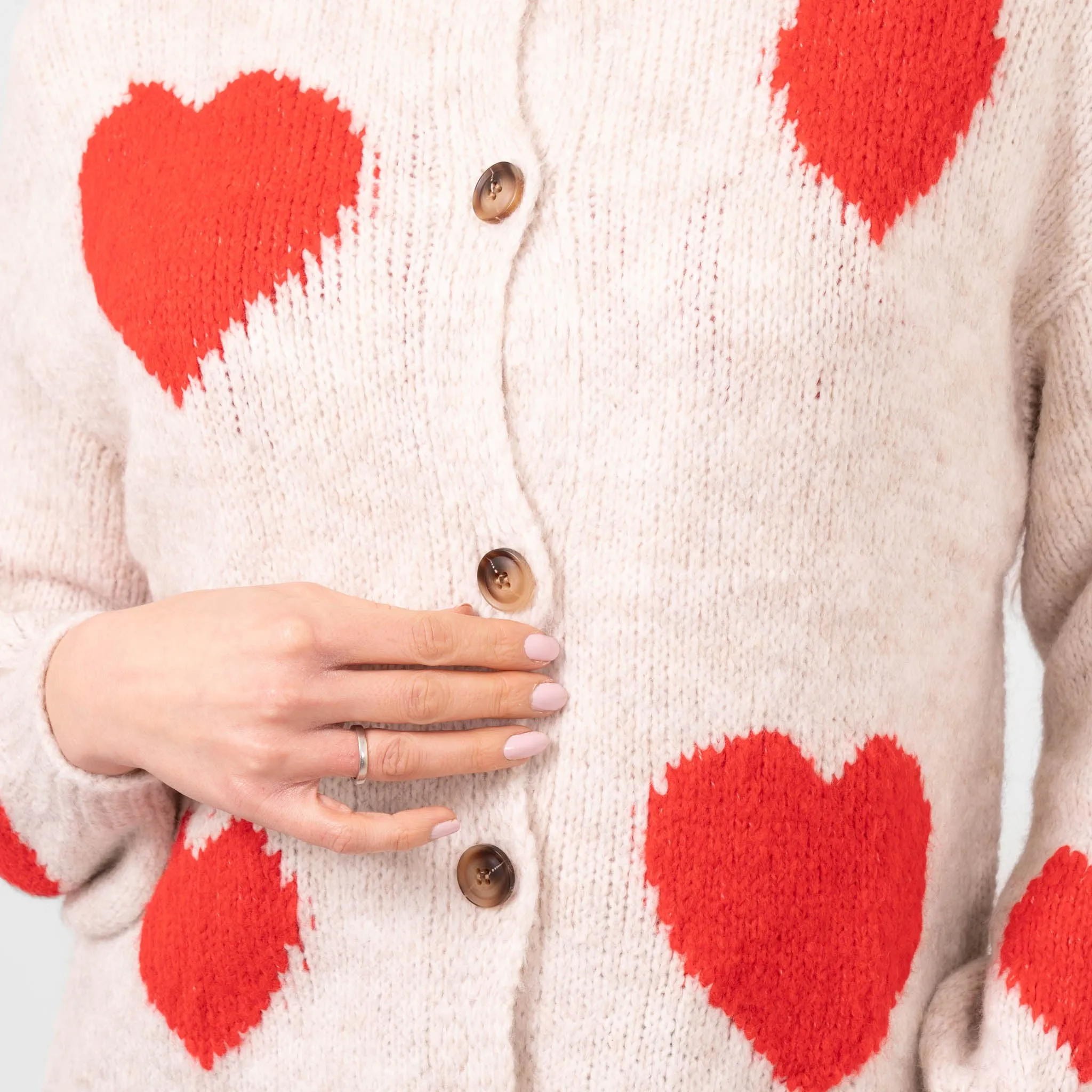 Lexi Wool Blend Cardigan - Cream/Red, Love Hearts