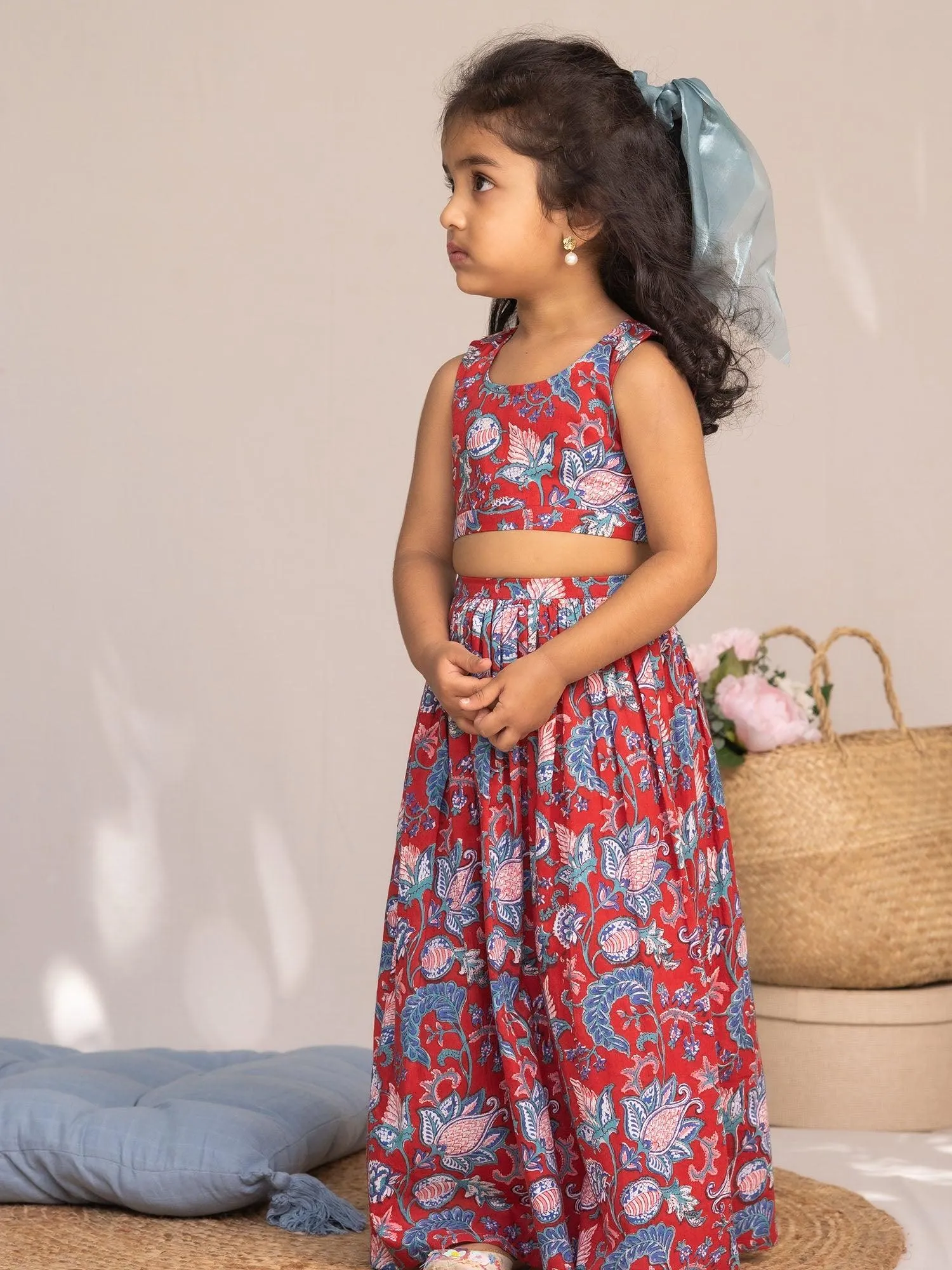 Nyraa Skirt Set